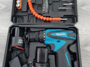 Makita Aku Buslica 12V sa alatom i dvije baterije