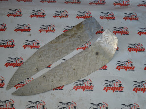 Alu podnice Yamaha Aerox