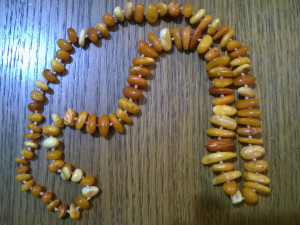 Ogrlica od ćilibara