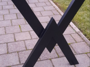 Metalne noge za stol