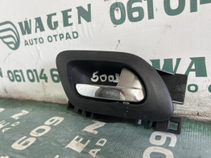 Rucka otvaranja vrata prednja desna Peugeot 5008 (fotografija 1)