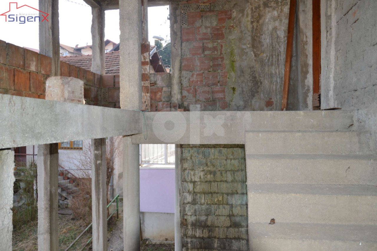 SIGENX prodaje: Kuća Sarajevo - Centar, Velešići 14