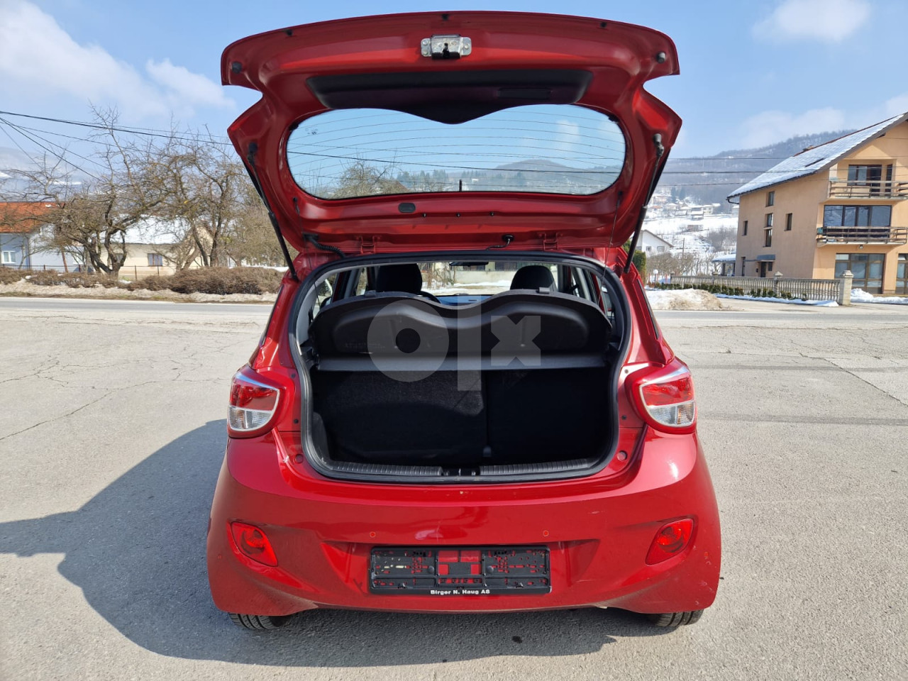Hyundai i10 2015god, 175.160km - Automobili - OLX.ba