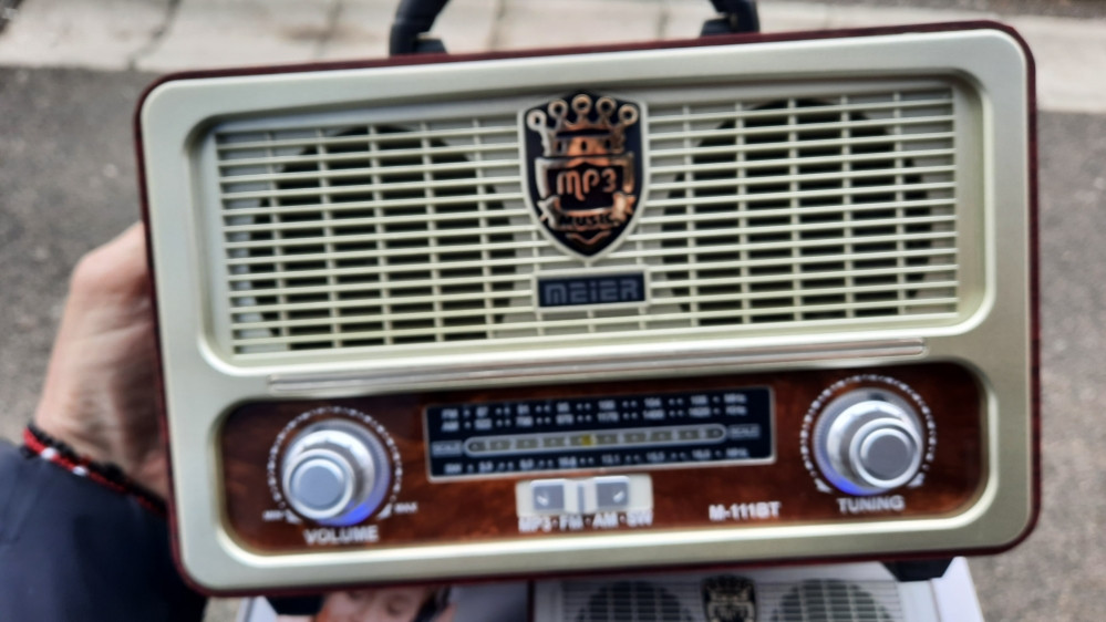 Radio  radio