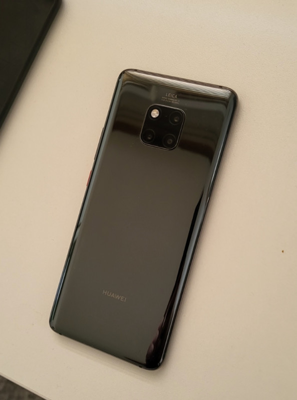 HUAWEI Mate 20 Pro google play