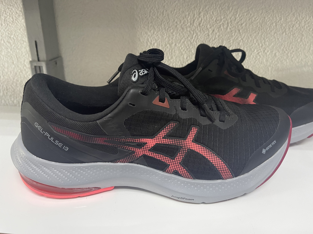 asics patike goretex