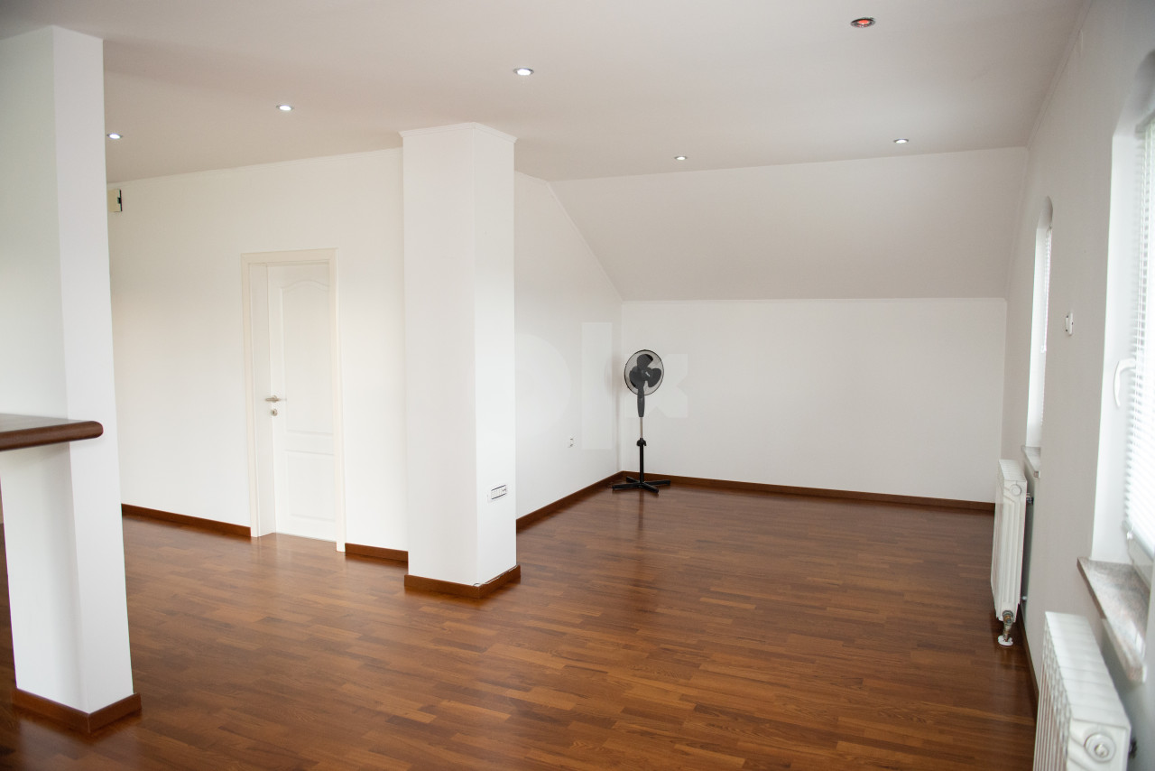 Kuća Prnjavor 190m2 11