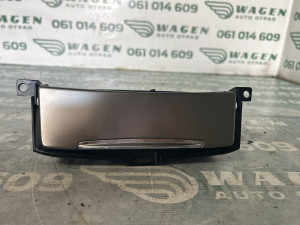 Pepeljara Ford Mondeo 2009