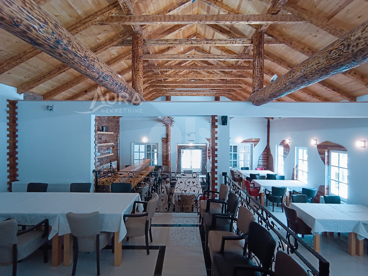 AURA/ Top Kuća - Vila / 8302 m2/ Ajdinovići 9