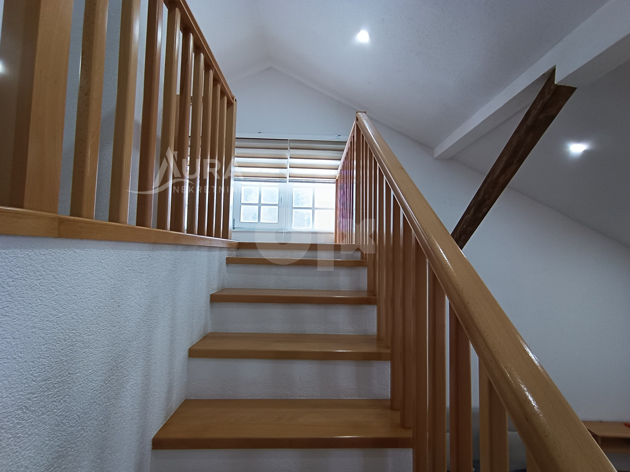 AURA/ Top Kuća - Vila / 8302 m2/ Ajdinovići 17