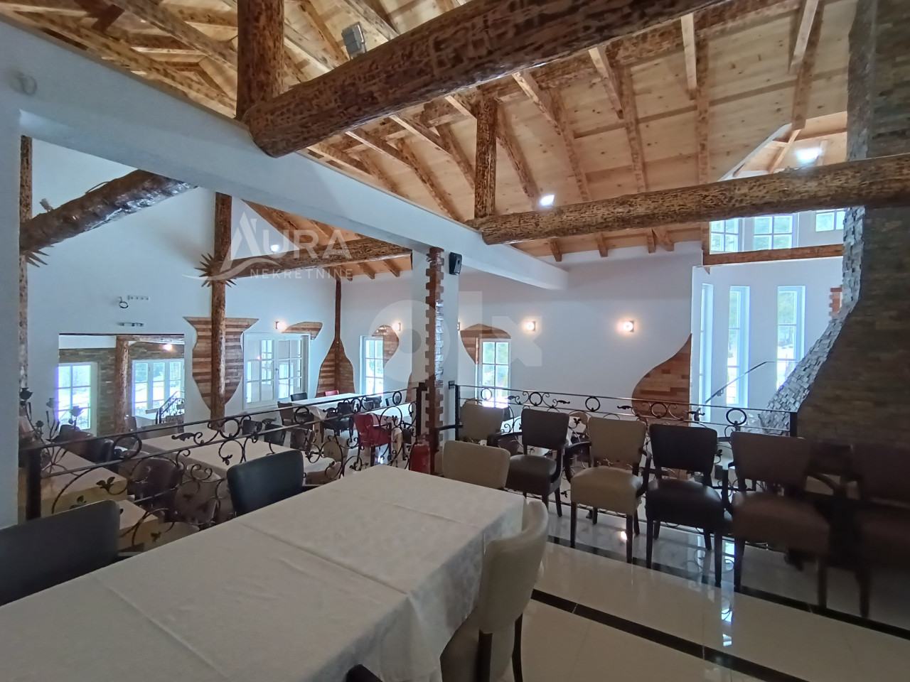 AURA/ Top Kuća - Vila / 8302 m2/ Ajdinovići 20