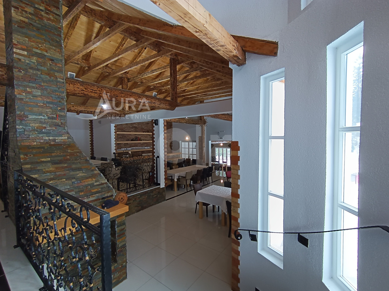 AURA/ Top Kuća - Vila / 8302 m2/ Ajdinovići 22