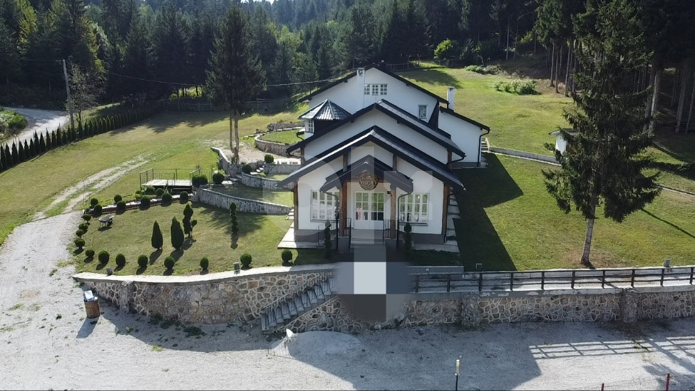 AURA/ Top Kuća - Vila / 8302 m2/ Ajdinovići 2