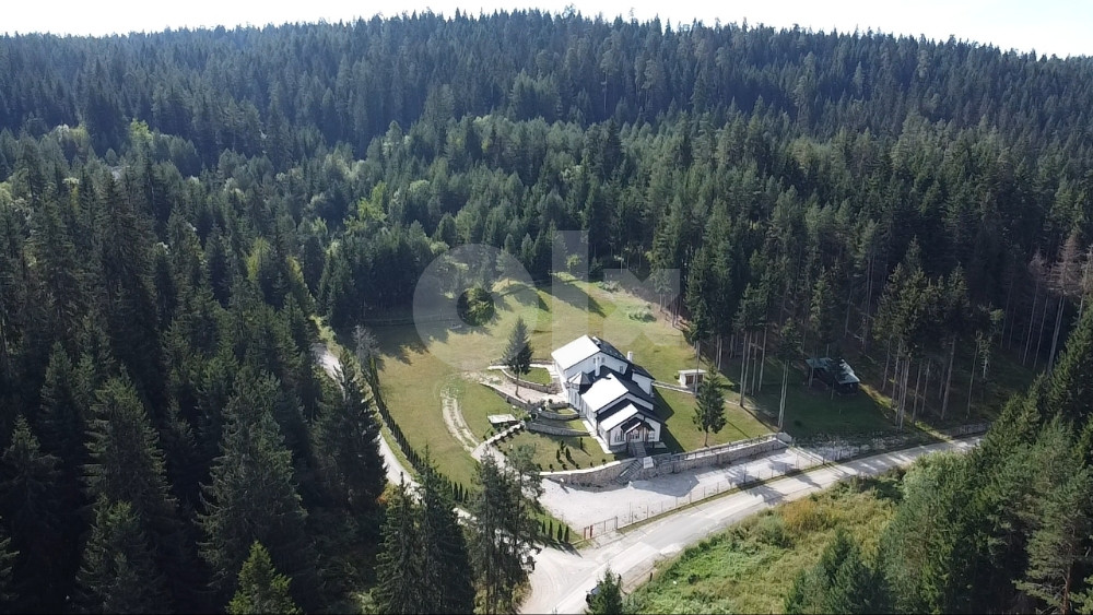 AURA/ Top Kuća - Vila / 8302 m2/ Ajdinovići 3