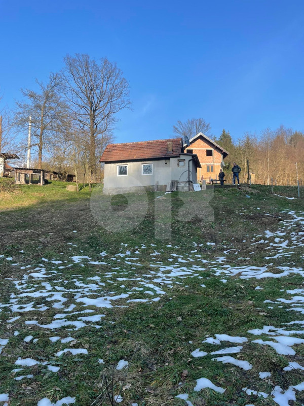Zemljište Maglaj 1793m2