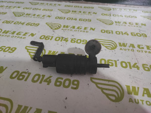 Prskalica za brisace Volkswagen (fotografija 4)