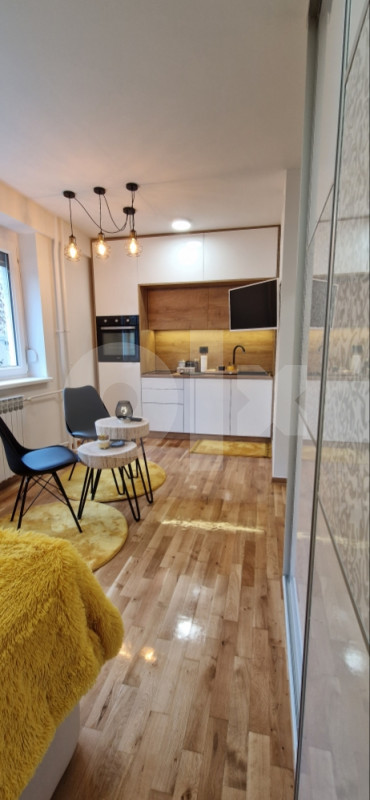 Stan na dan Sarajevo, Apartman Sarajevo 8