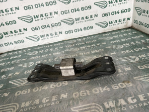 Nosac mjenjaca Mercedes W203 2006 (fotografija 1)