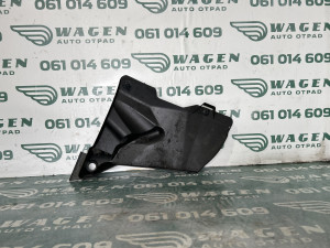 Poklopac Mercedes W203 (fotografija 1)