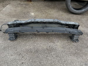 Prednja greda nosac Peugeot 207 2007 (fotografija 1)