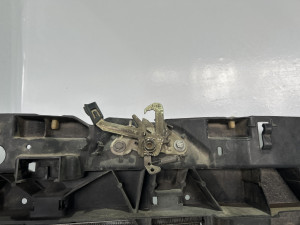 Brava bravica haube Peugeot 207 2007