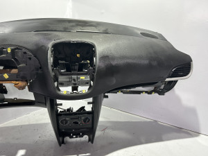 Instrument tabla Peugeot 207 2007 (fotografija 4)