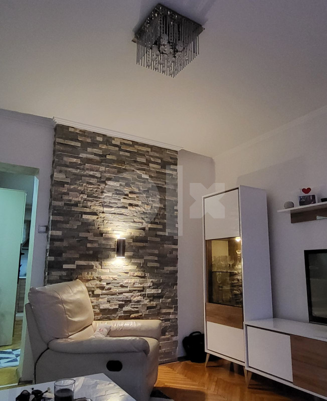 Trosoban namješten stan 63 m2 4