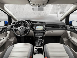 VW APP CONNECT CARPLAY ANDROID AUTO GOLF TIGUAN T-ROC