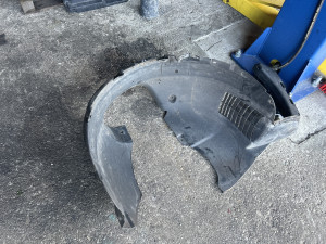 Blatobran unutrasnji desni pvc Seat Ibiza 2008 (fotografija 4)