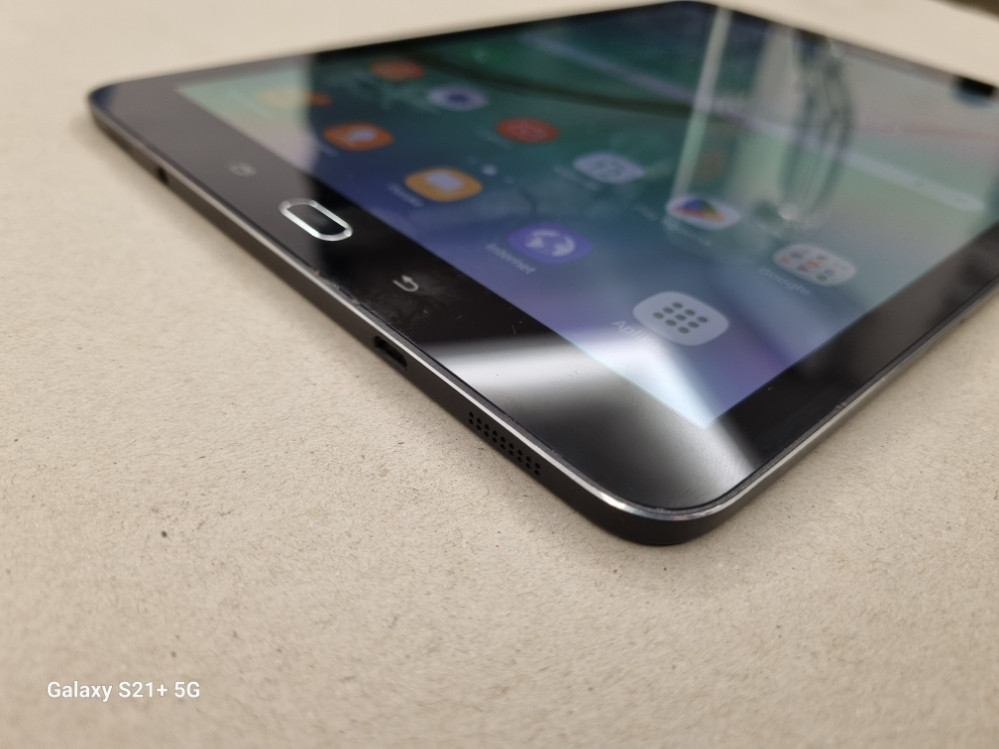 SAMSUNG TABLET S2 ROBLOX STUMBLE GUYS Tablet PCs OLX.ba