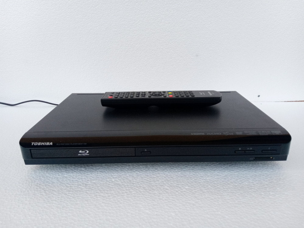 TOSHIBA BDX1100KE Blu ray dvd player/SD Card DVD/Bluray player OLX.ba