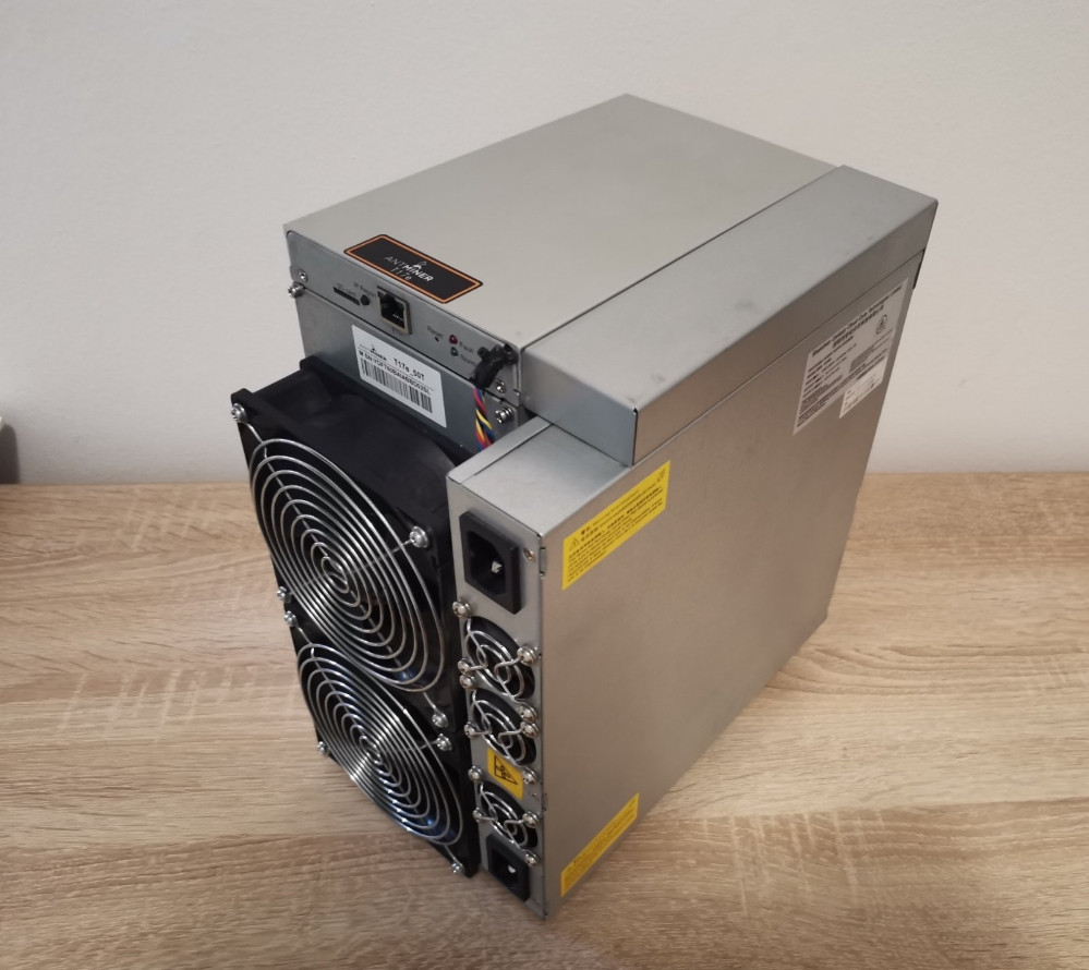 Bitcoin Miner T17e 50th Antminer T17e New Machine Bitmain Antminer T17e 50th /S Upgrade