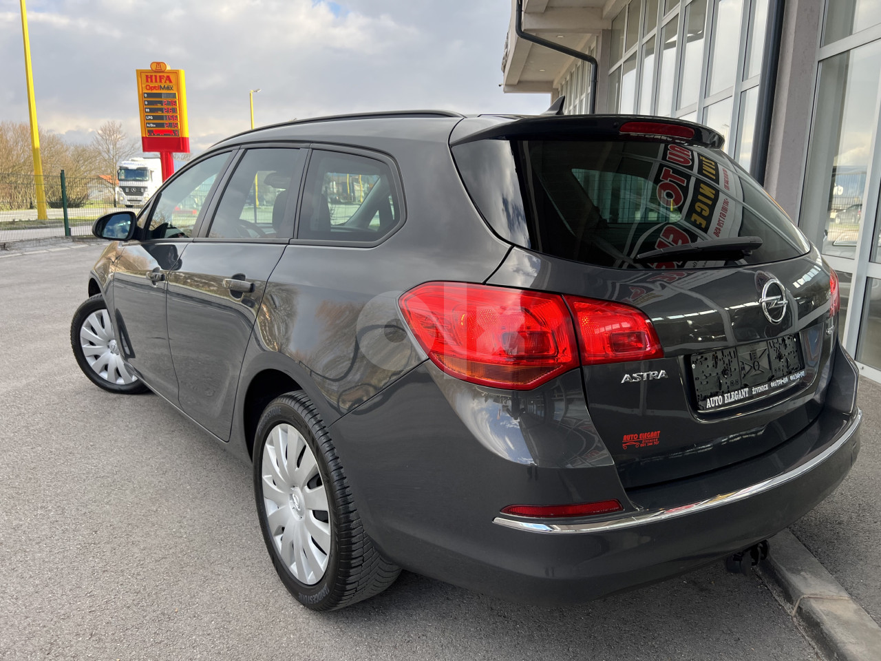 Opel Astra 1.6 CDTI 100kW 2014 god Facelift e6 *navi*