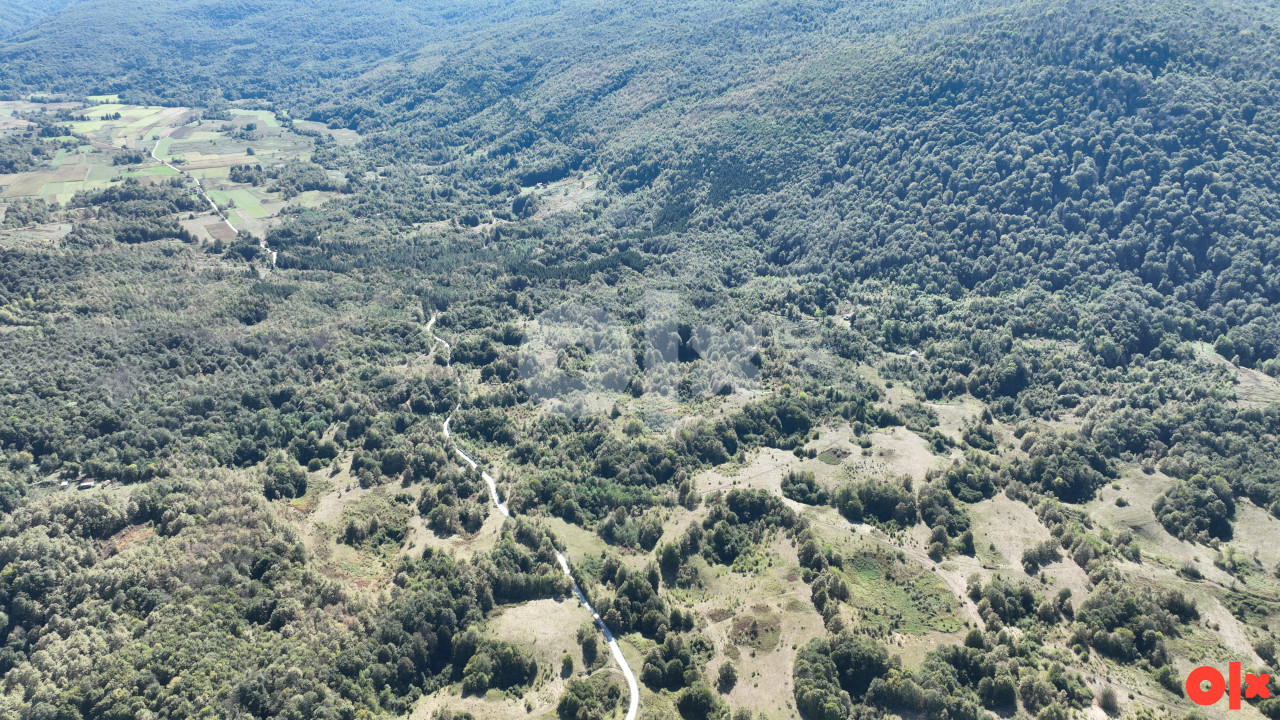 Zemljište u Bosanskoj Krupi - 74.525 m2 2