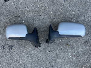 LIJEVI DESNI RETROVIZOR AUDI A3 8L 1996-1999 sivi