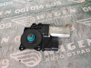 Motoric podizaca stakla BMW E90 (fotografija 4)