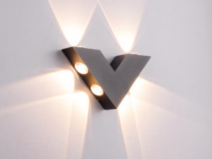 Zidna lampa V