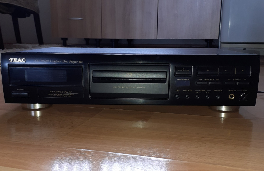 CD PLAYER TEAC - CD Player, Recorder i tuner - OLX.ba