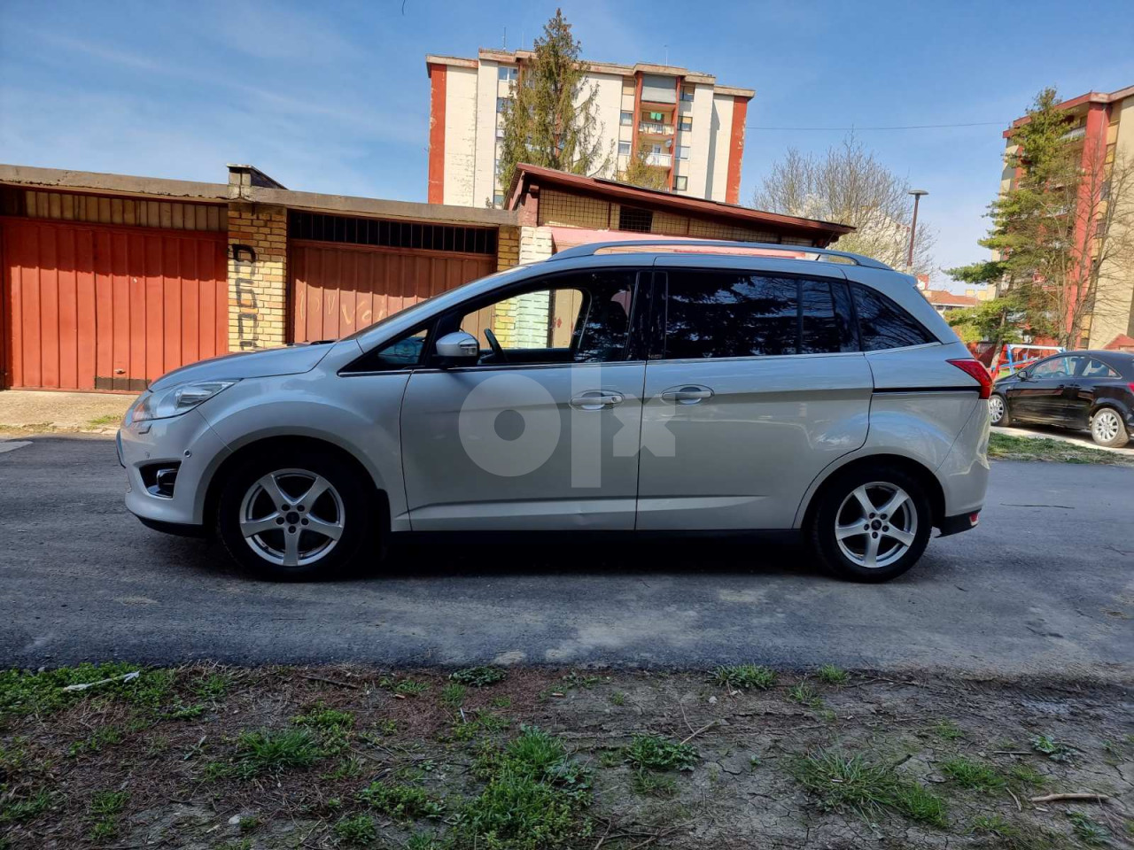 Ford Grand CMax 2014 Automobili OLX.ba