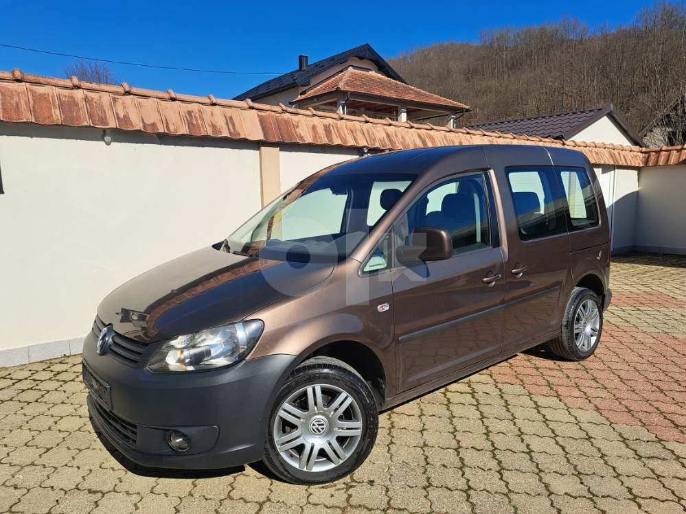 Volkswagen Caddy 1.6 TDI CR KUPLJEN NOV U NIPEX