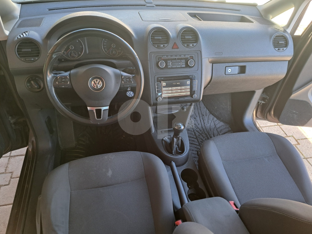 Volkswagen Caddy 1.6 TDI CR KUPLJEN NOV U NIPEX