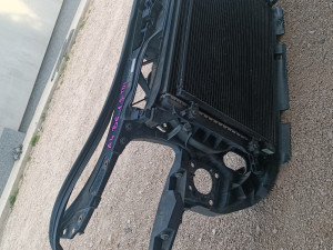 Hladnjak vode klime prsa Audi A4 1.9 TDI B6 Dijelovi