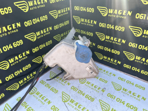 Boca tecnosti brisaca Toyota Yaris 2008 (fotografija 2)