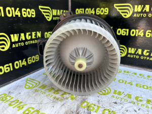 Motoric ventilacije b Toyota Yaris 2008 (fotografija 1)