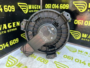 Motoric ventilacije b Toyota Yaris 2008 (fotografija 2)