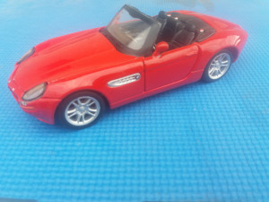 BMW Z8  skala 1:24