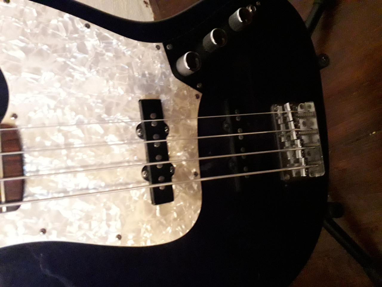 Slammer by Hamer bass gitara
