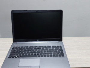 LAPTOP HP 250 G7 INTEL X4 2.1GHz SSD 15.6LED WINDOWS 10