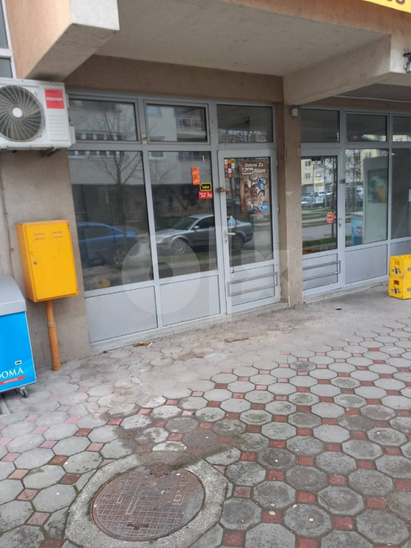 Izdajem Poslovni prostor Lukavica