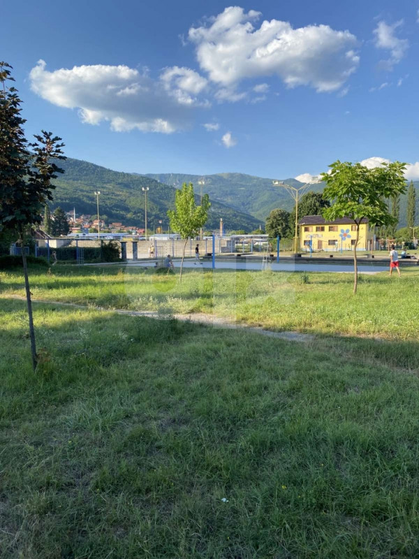 Iznajmljujem studio apartman-stan 5